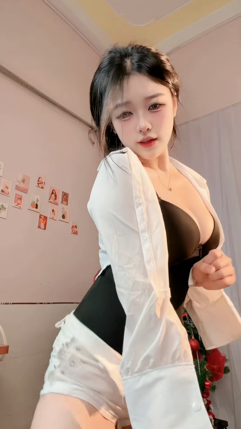 idol-tiktok-linh-bong-gioi-thieu-phong-cach (3)